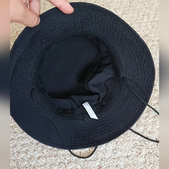 UO Safari Drawstring Bucket Hat - Picture 5 of 10